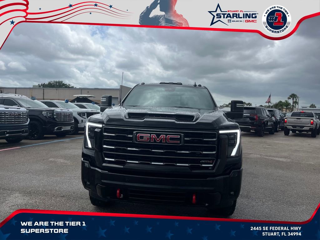 Used 2025 GMC Sierra 2500 AT4 w/ AT4 Premium Plus Package AWD/4WD image 2
