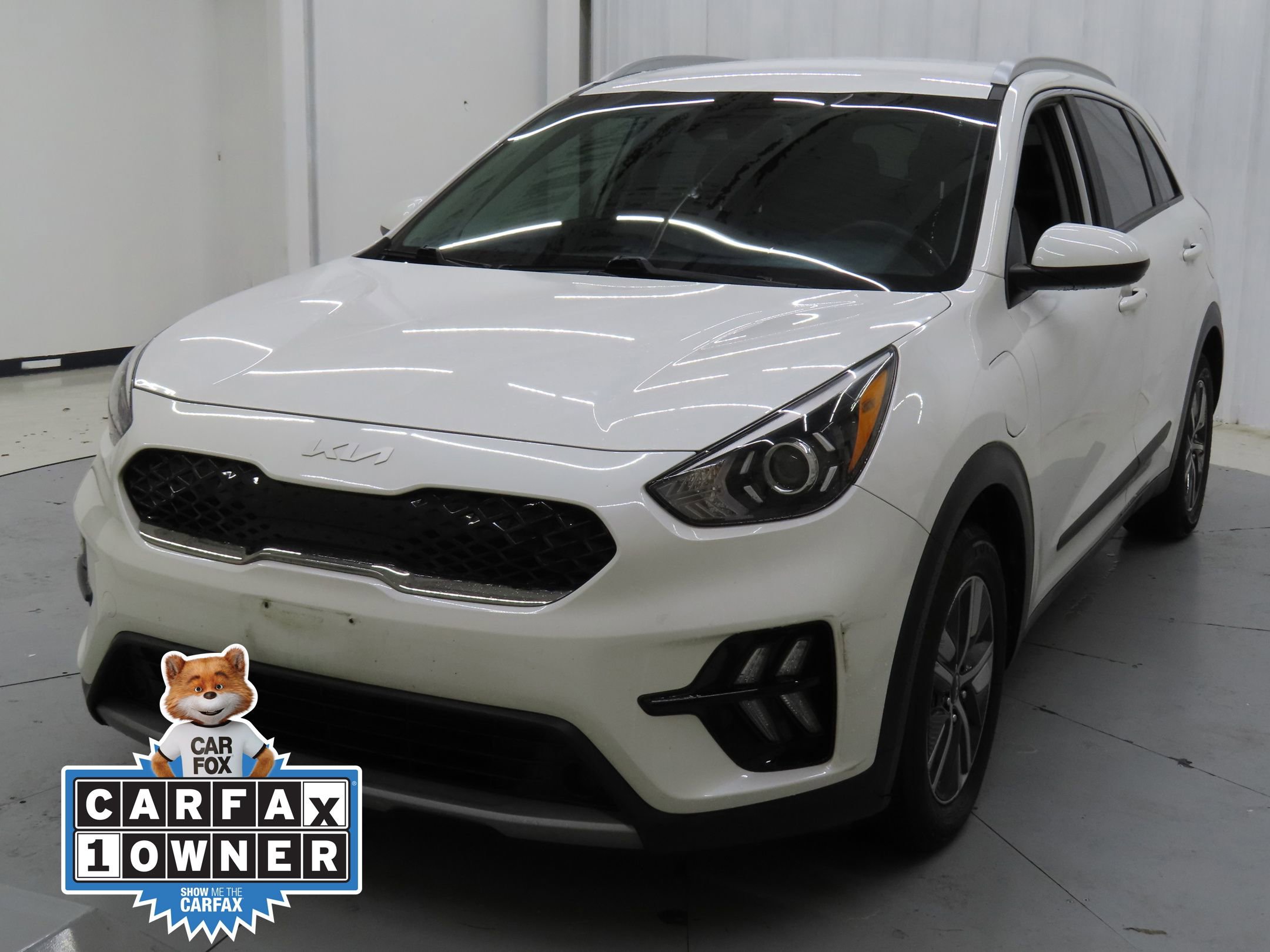 Used 2022 Kia Niro LXS image 6