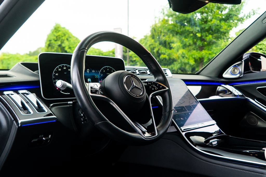 Used 2023 Mercedes-Benz Maybach S 580 4MATIC image 12