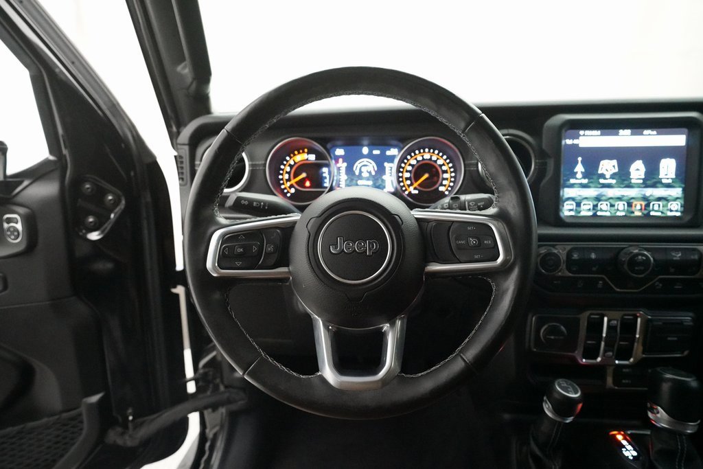 Used 2021 Jeep Wrangler Unlimited Sahara image 4