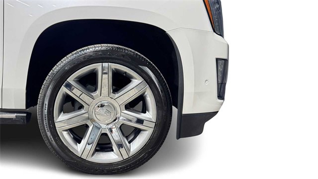 Used 2018 Cadillac Escalade ESV Premium Luxury image 8