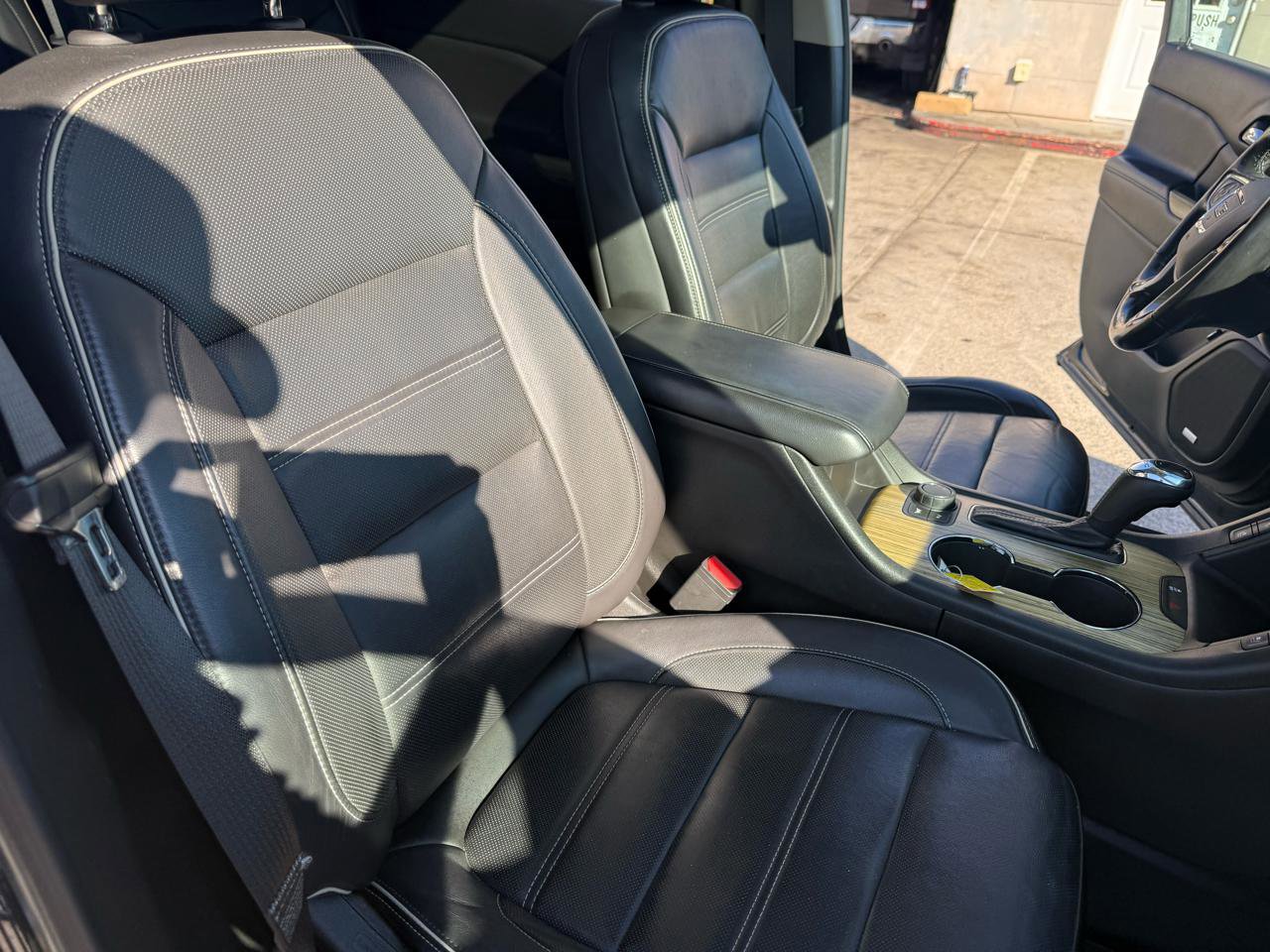 Used 2018 GMC Acadia Denali w/ Technology Package AWD/4WD image 66