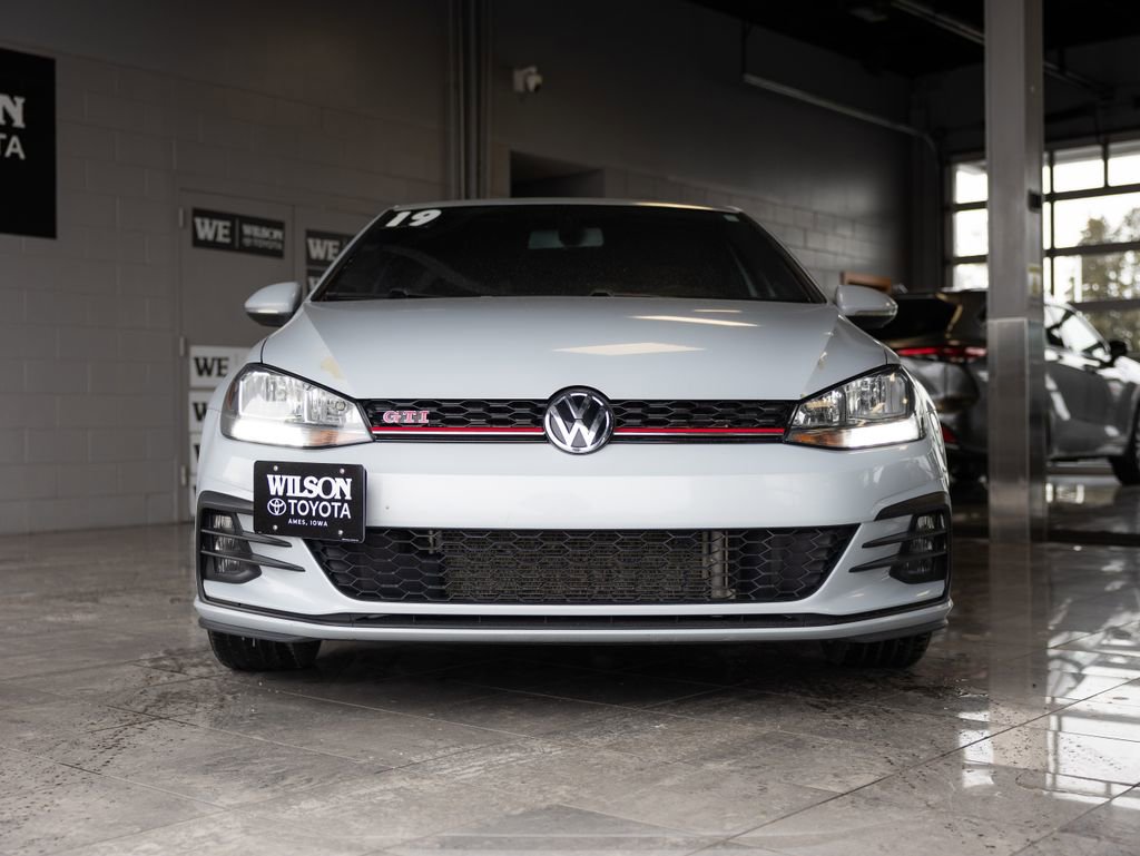 Used 2019 Volkswagen GTI S image 3