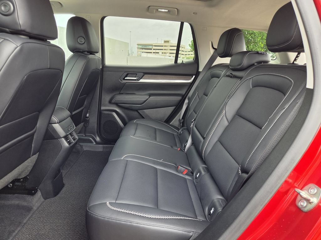 Used 2026 GMC Terrain Denali AWD/4WD image 29