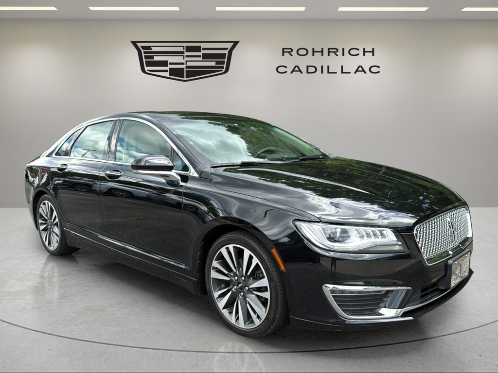Used 2018 Lincoln MKZ Reserve w/ Climate Package FWD image 3