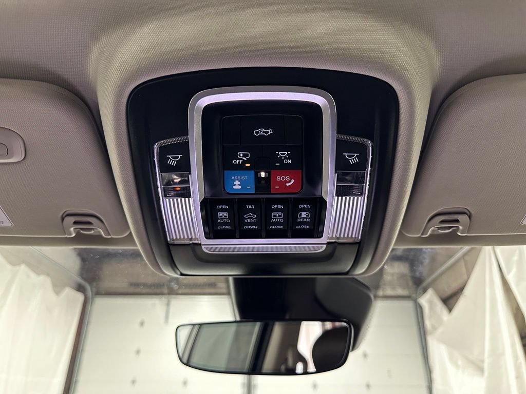 Used 2026 RAM 1500 Limited AWD/4WD image 38
