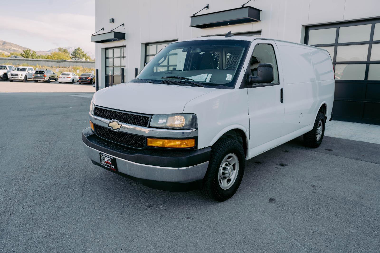 Used 2020 Chevrolet Express 2500 w/ Driver Convenience Package image 3