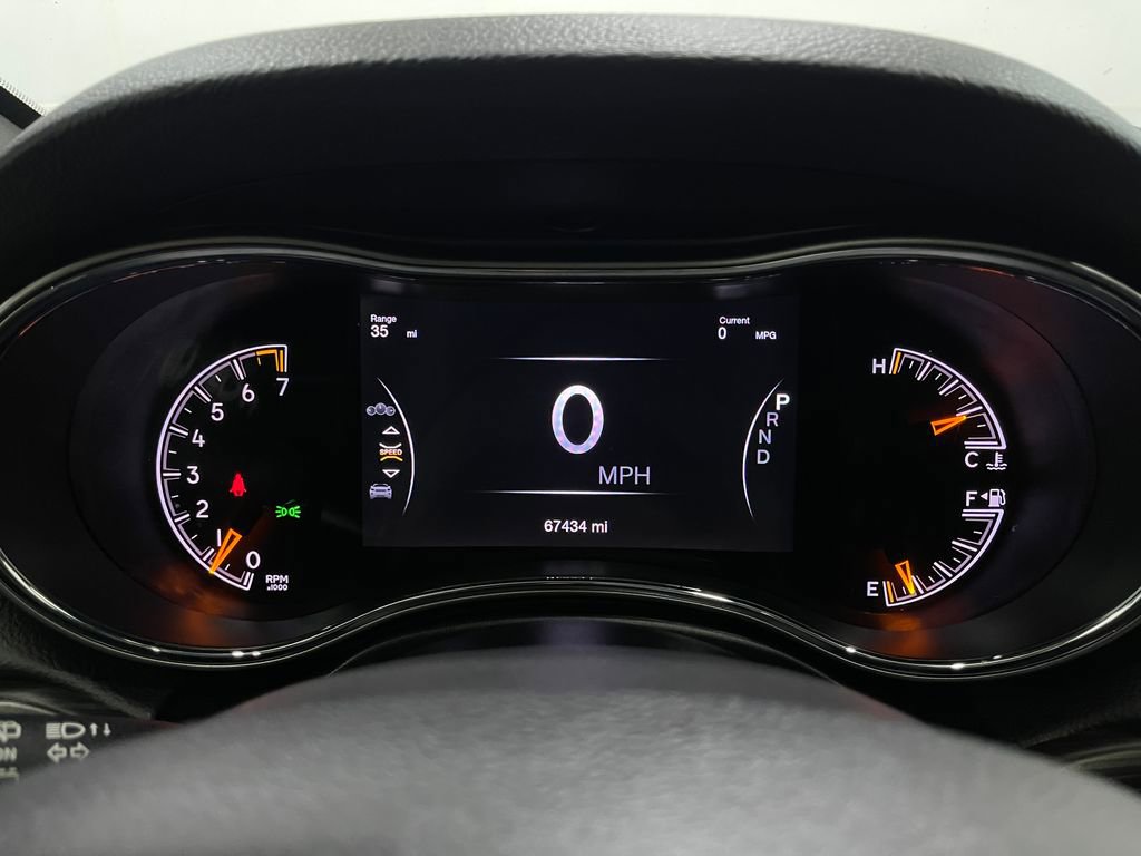 Used 2019 Jeep Grand Cherokee Altitude image 24