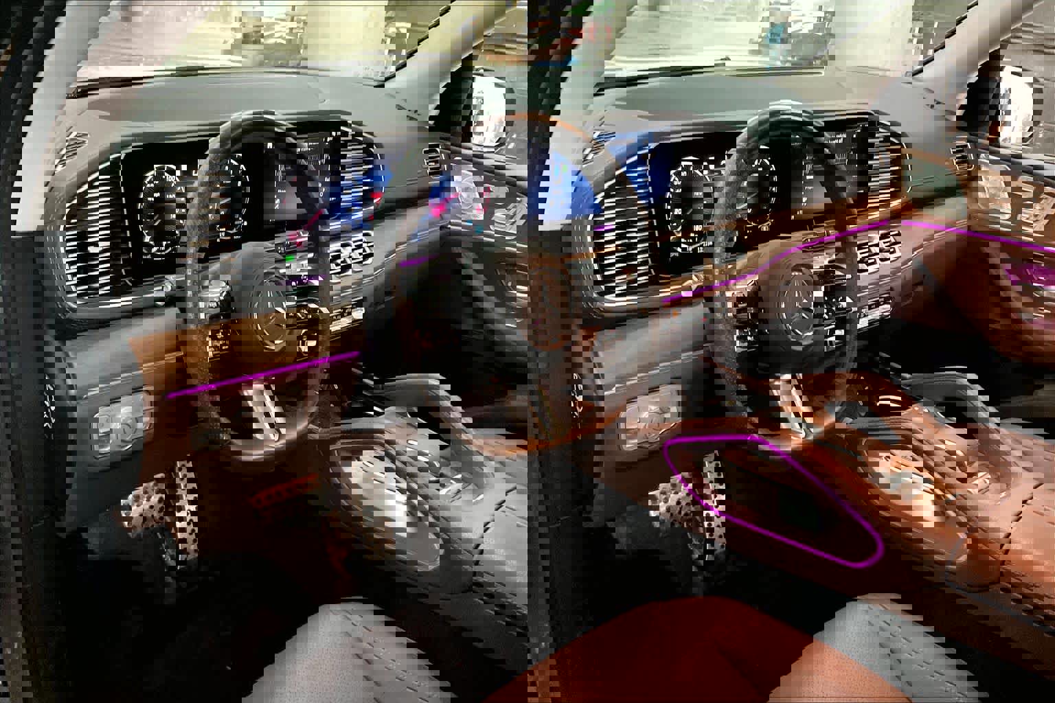 Used 2024 Mercedes-Benz GLS 450 4MATIC image 16