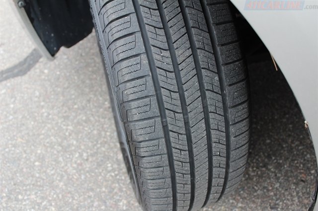 Used 2008 Toyota Sienna XLE Limited image 3