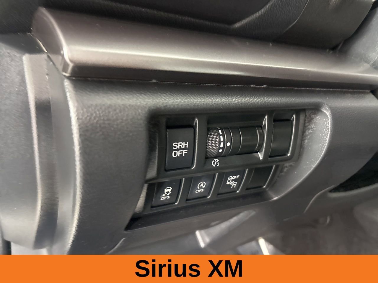 Used 2020 Subaru Crosstrek 2.0i Limited w/ Moonroof Package w/Navigation image 11