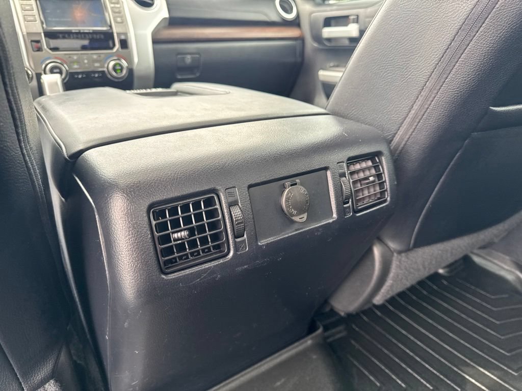 Used 2018 Toyota Tundra Limited AWD/4WD image 30