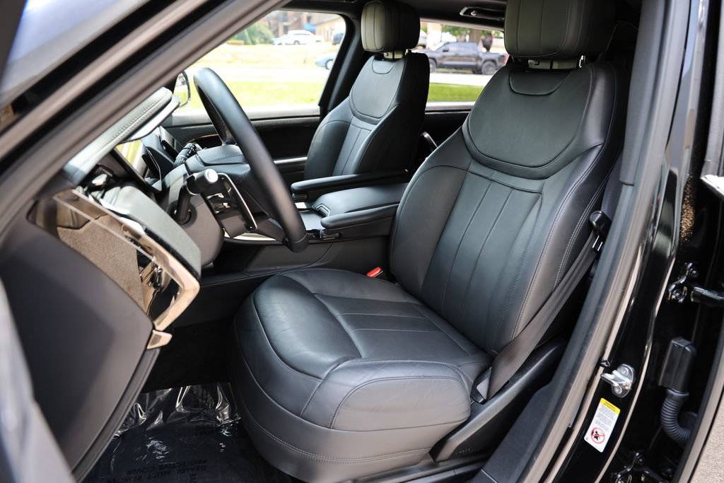 Used 2024 Land Rover Range Rover Sport SE AWD/4WD image 20