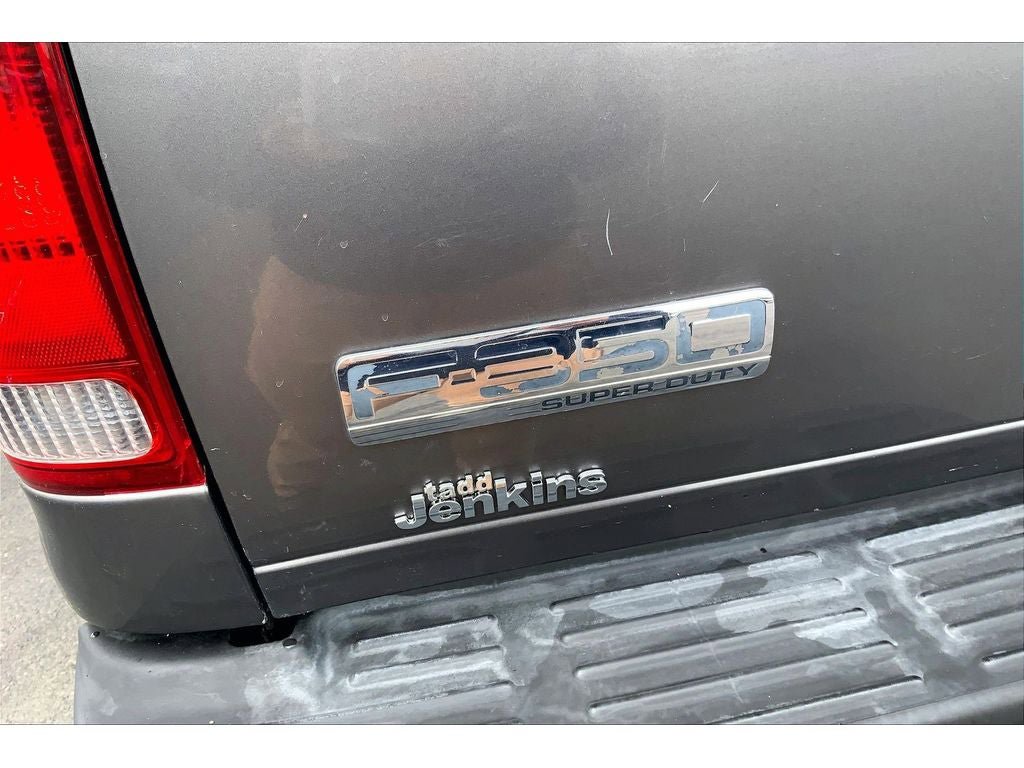 Used 2005 Ford F350 XLT AWD/4WD image 9