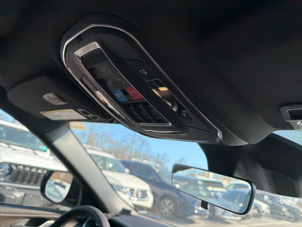 New 2025 Jeep Grand Cherokee Limited AWD/4WD image 16