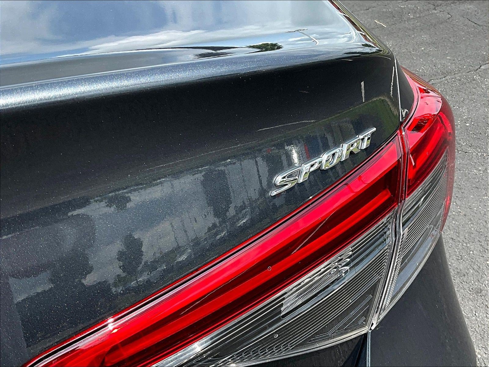 Used 2024 Honda Civic Sport image 23