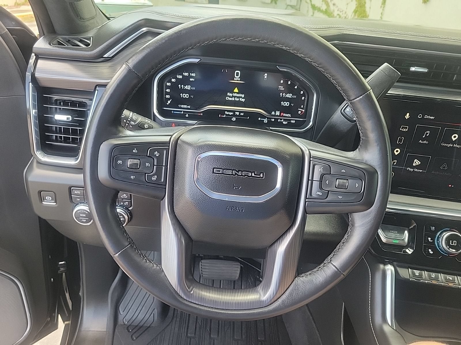 Used 2024 GMC Sierra 2500 Denali Ultimate AWD/4WD image 25