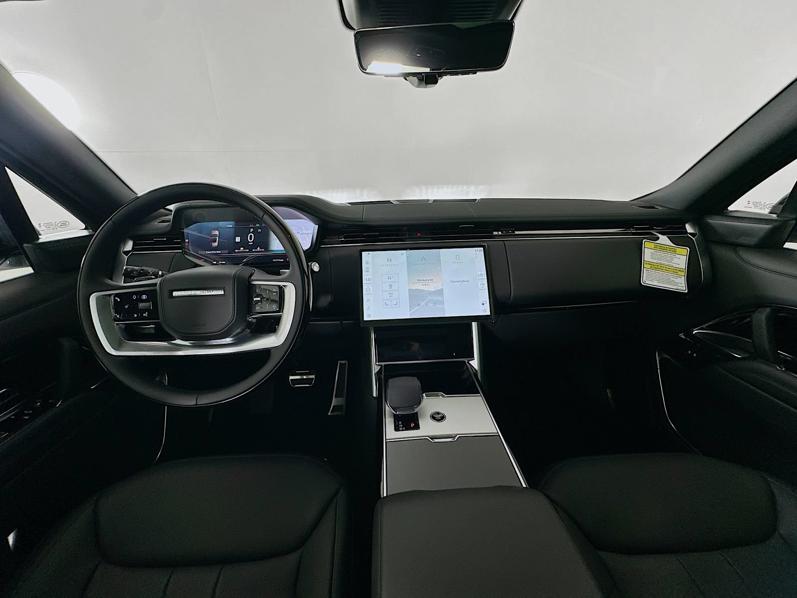 New 2026 Land Rover Range Rover Long Wheelbase SE AWD/4WD image 14