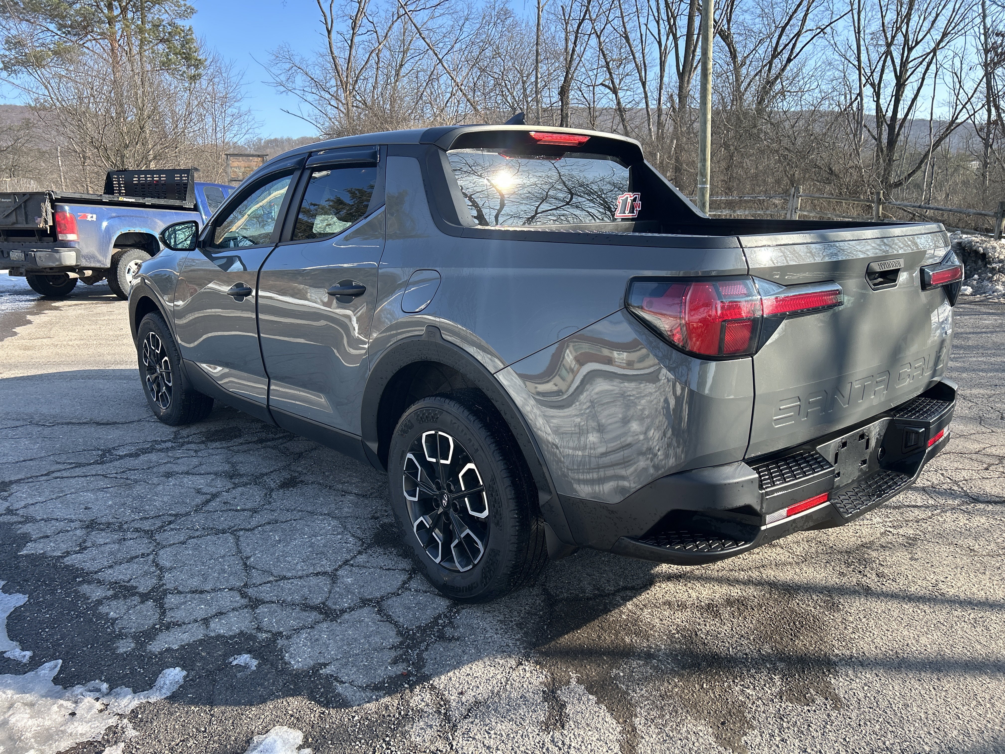 Used 2022 Hyundai Santa Cruz SEL AWD/4WD image 5