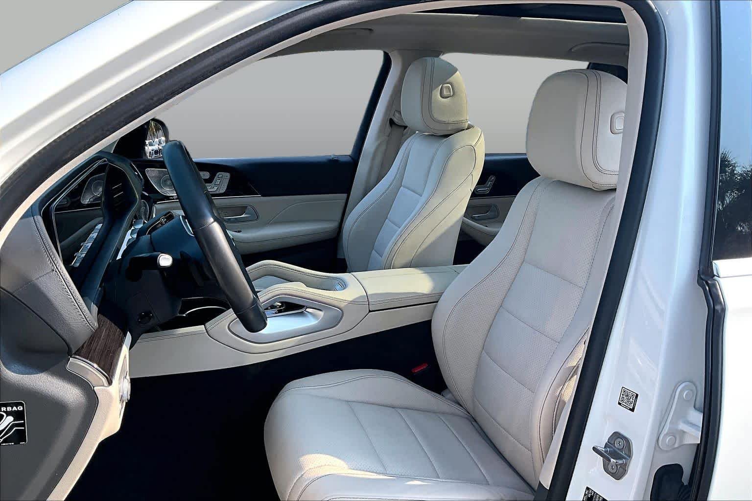 Used 2020 Mercedes-Benz GLS 450 4MATIC image 8