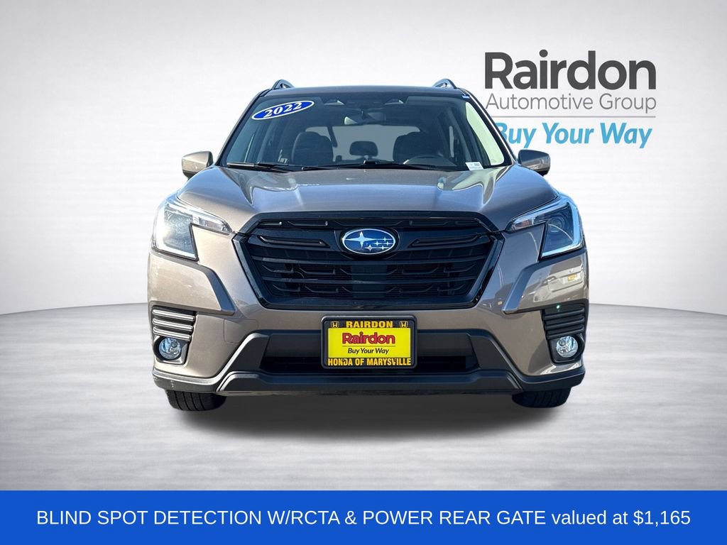 Used 2022 Subaru Forester Premium AWD/4WD image 2