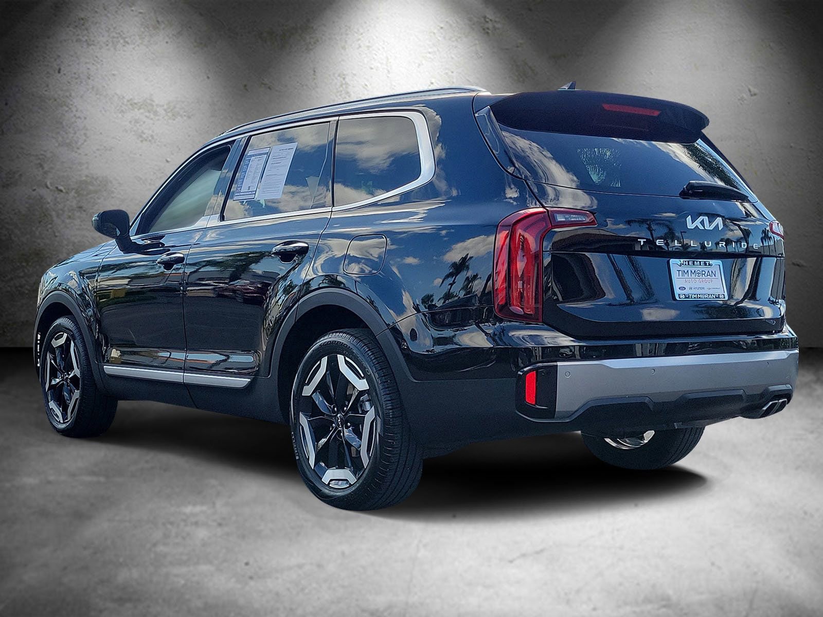 Used 2025 Kia Telluride S AWD/4WD image 4
