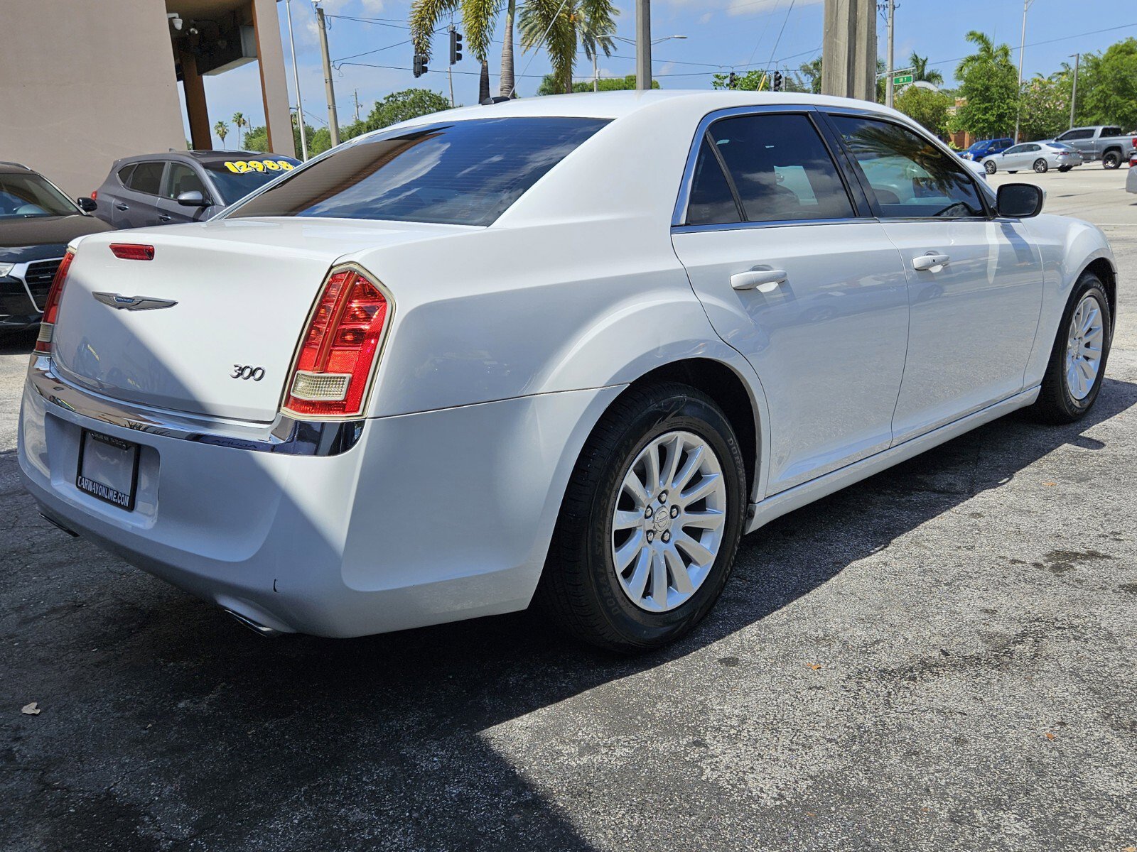 Used 2014 Chrysler 300 image 13