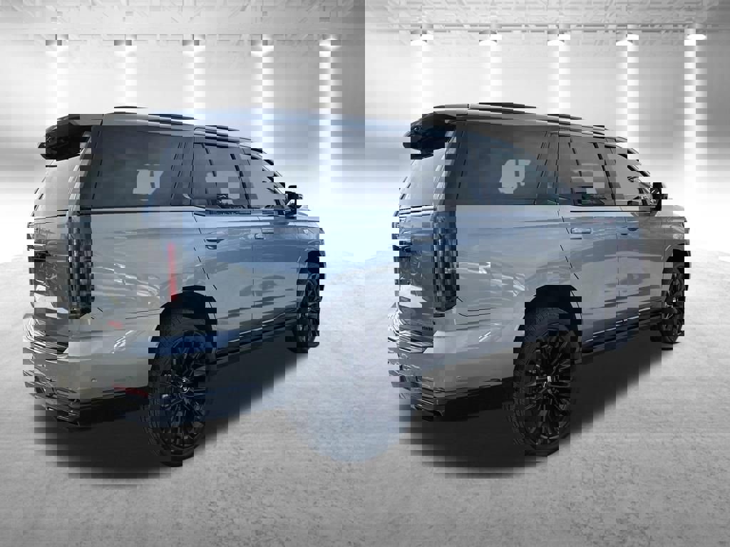 Used 2025 Cadillac Escalade Sport Platinum w/ LPO, ONYX Package image 7