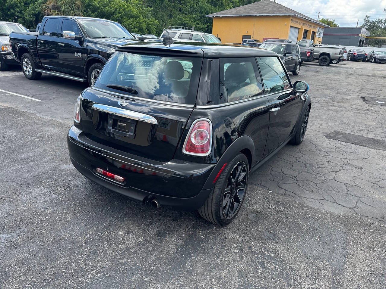 Used 2013 MINI Cooper Hardtop FWD image 7