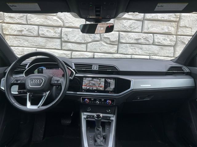 Used 2023 Audi Q3 2.0T Premium Plus w/ Premium Plus Package image 10