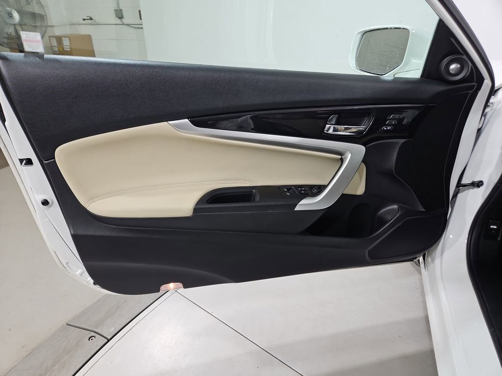 Used 2015 Honda Accord EX-L image 10