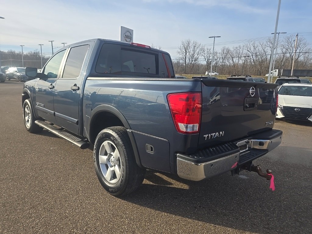 Used 2015 Nissan Titan SV w/ SV Value Truck Package image 6