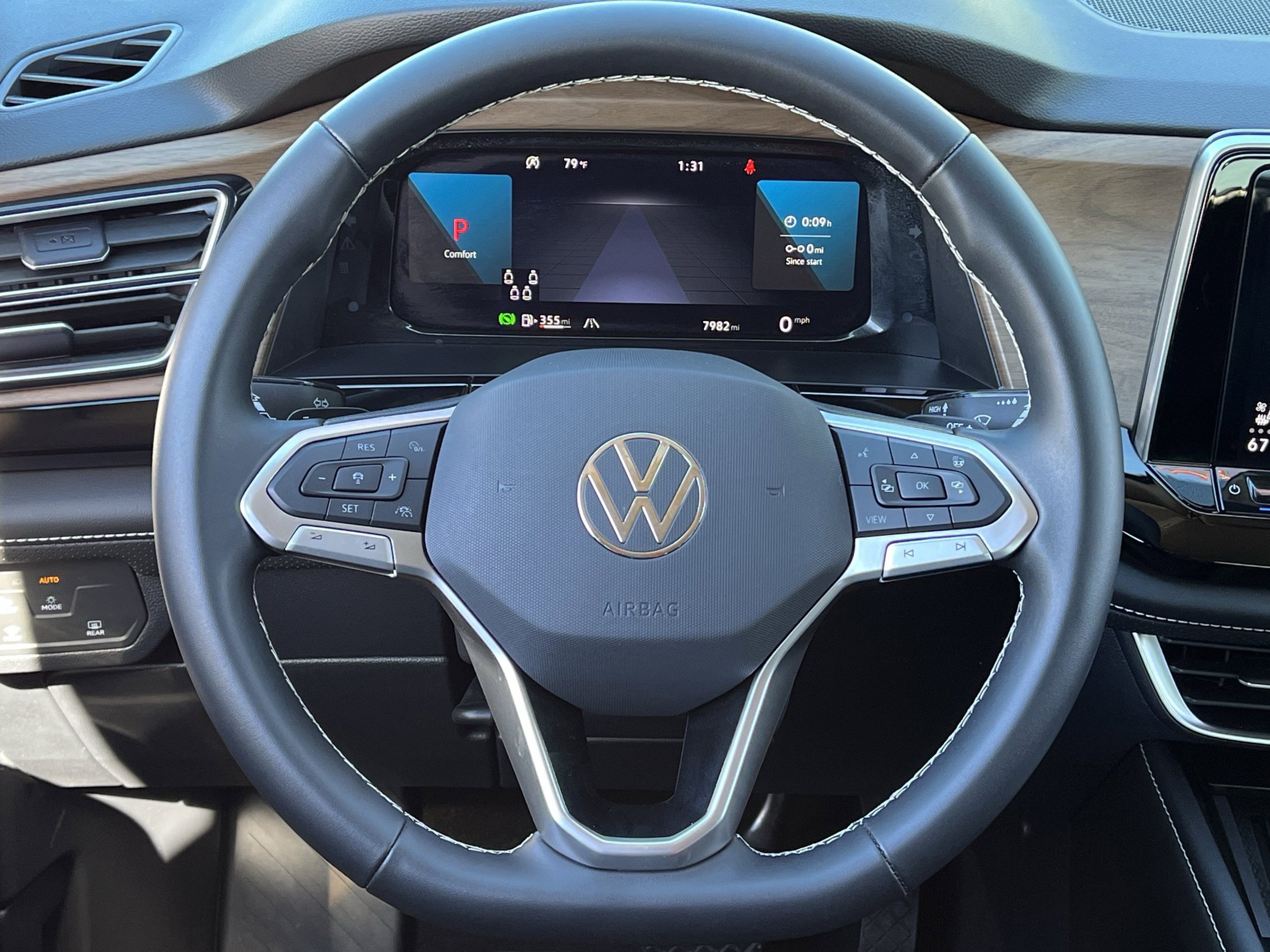 Certified 2026 Volkswagen Atlas SE FWD image 12