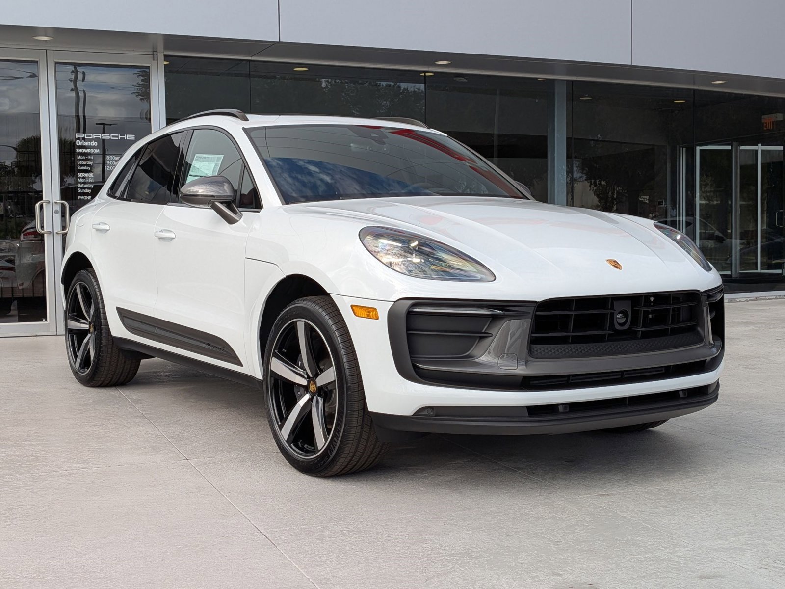 New 2026 Porsche Macan Turbo image 7