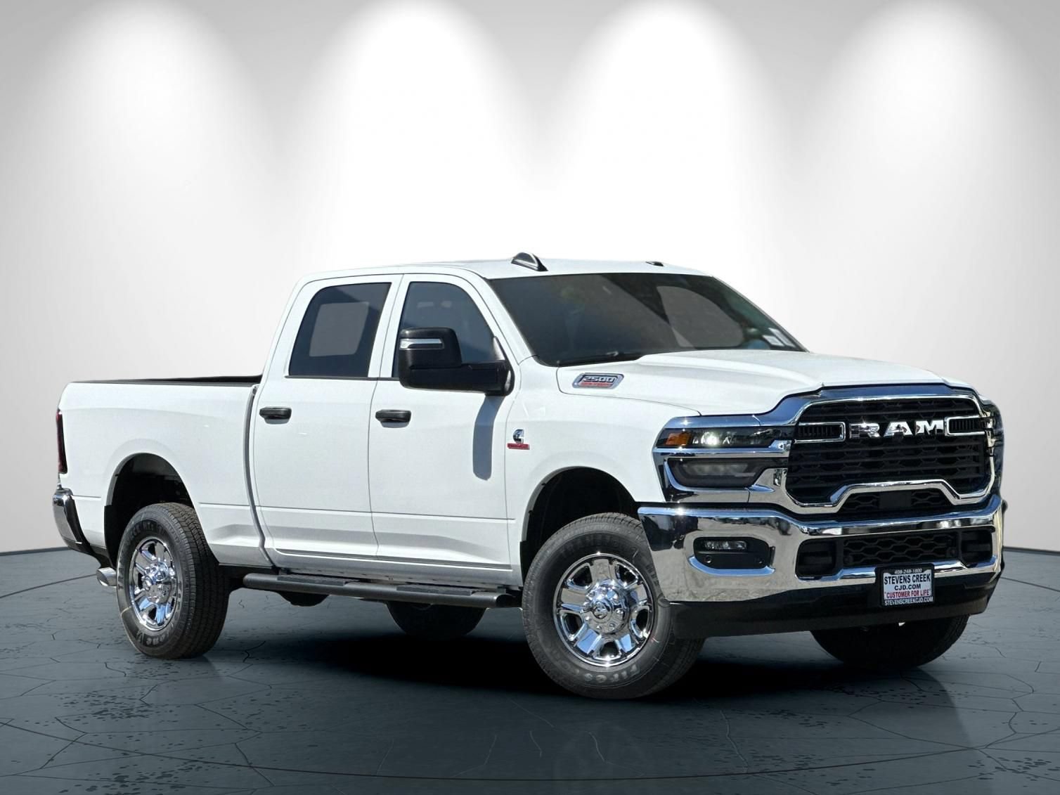 New 2026 RAM 2500 Tradesman AWD/4WD image 2