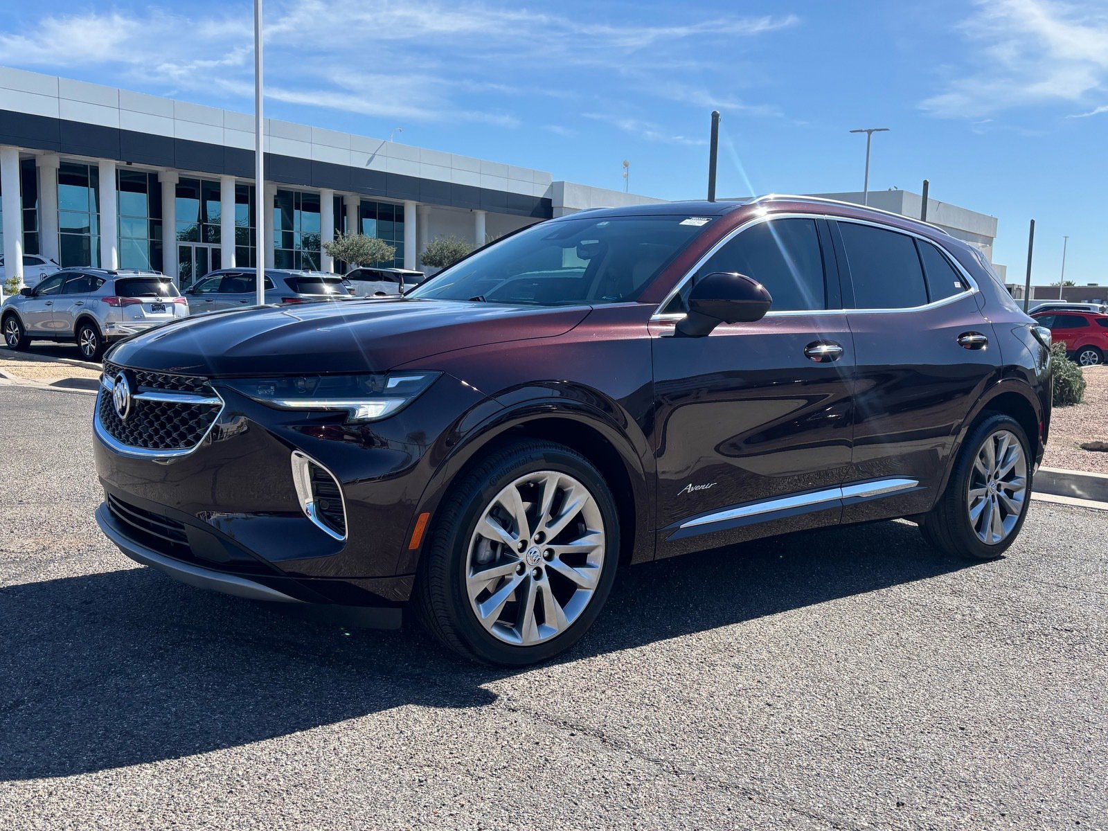 Used 2023 Buick Envision Avenir image 9