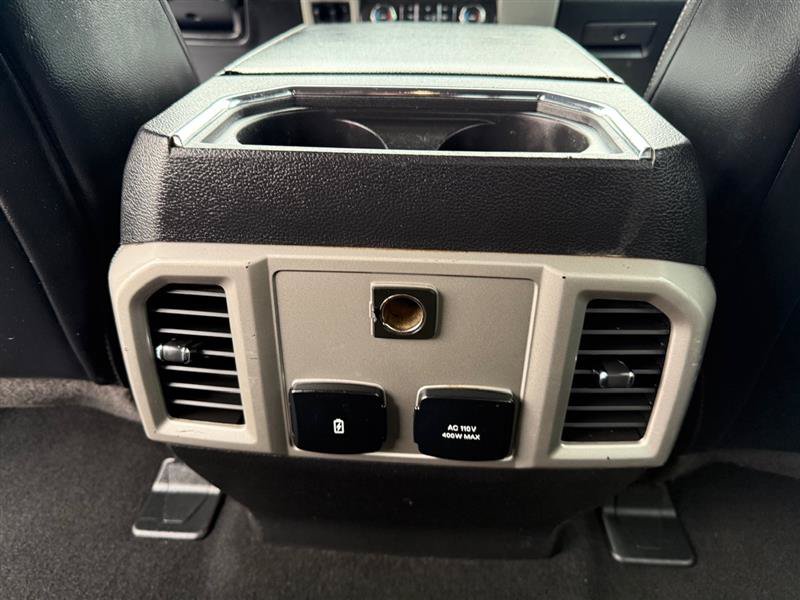 Used 2019 Ford F250 Lariat w/ Lariat Value Package AWD/4WD image 22
