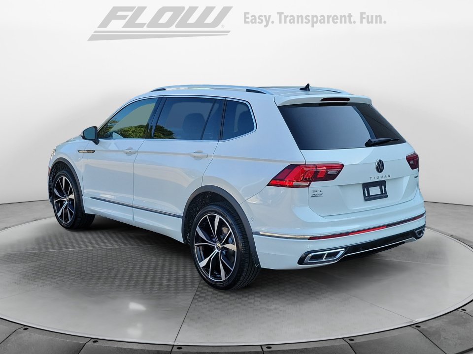 Certified 2022 Volkswagen Tiguan SEL R-Line AWD/4WD image 6