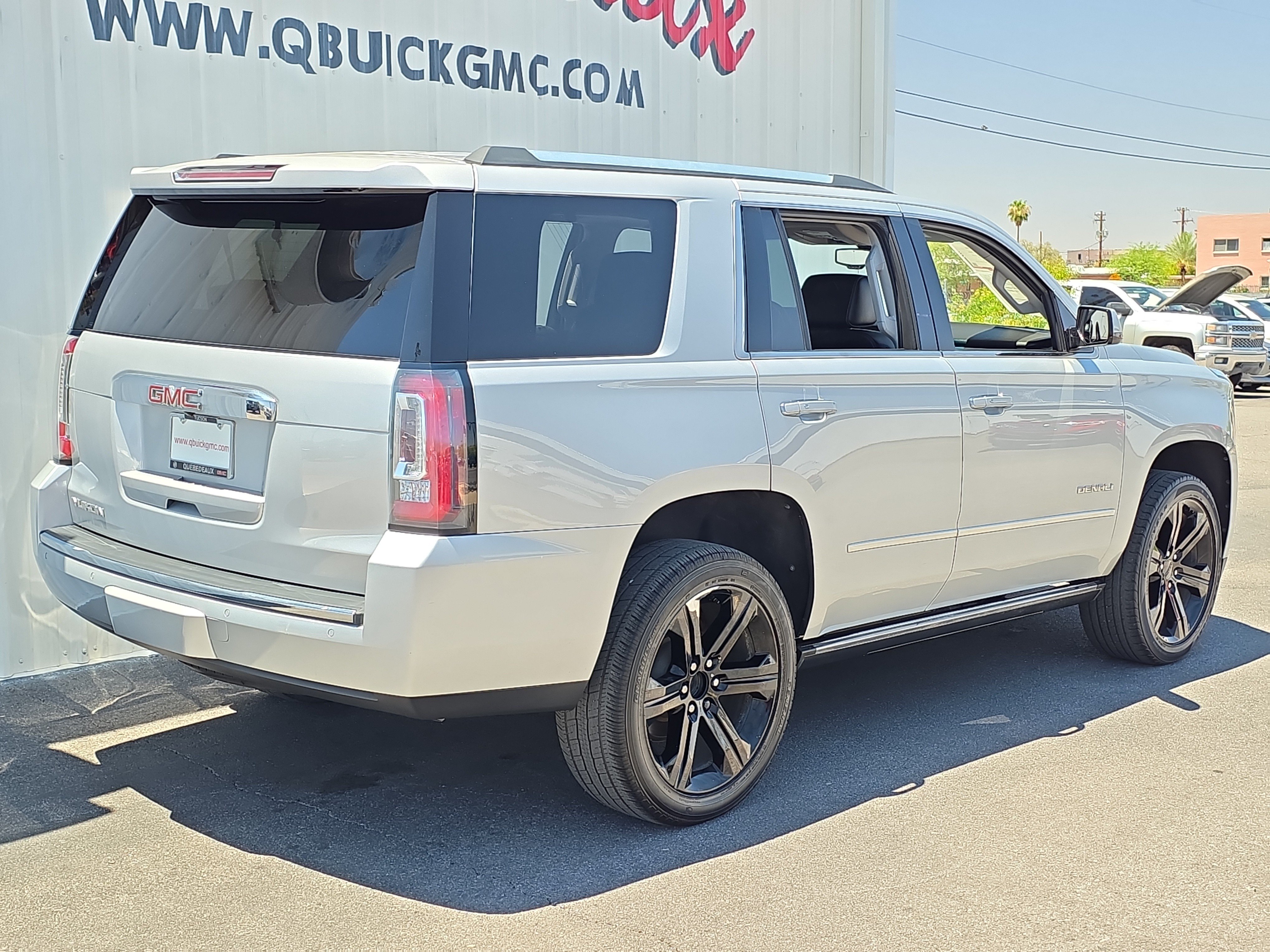 Used 2018 GMC Yukon Denali w/ Open Road Package AWD/4WD image 7