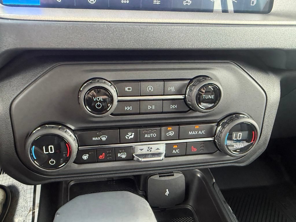 New 2026 Ford Bronco Outer Banks AWD/4WD image 26
