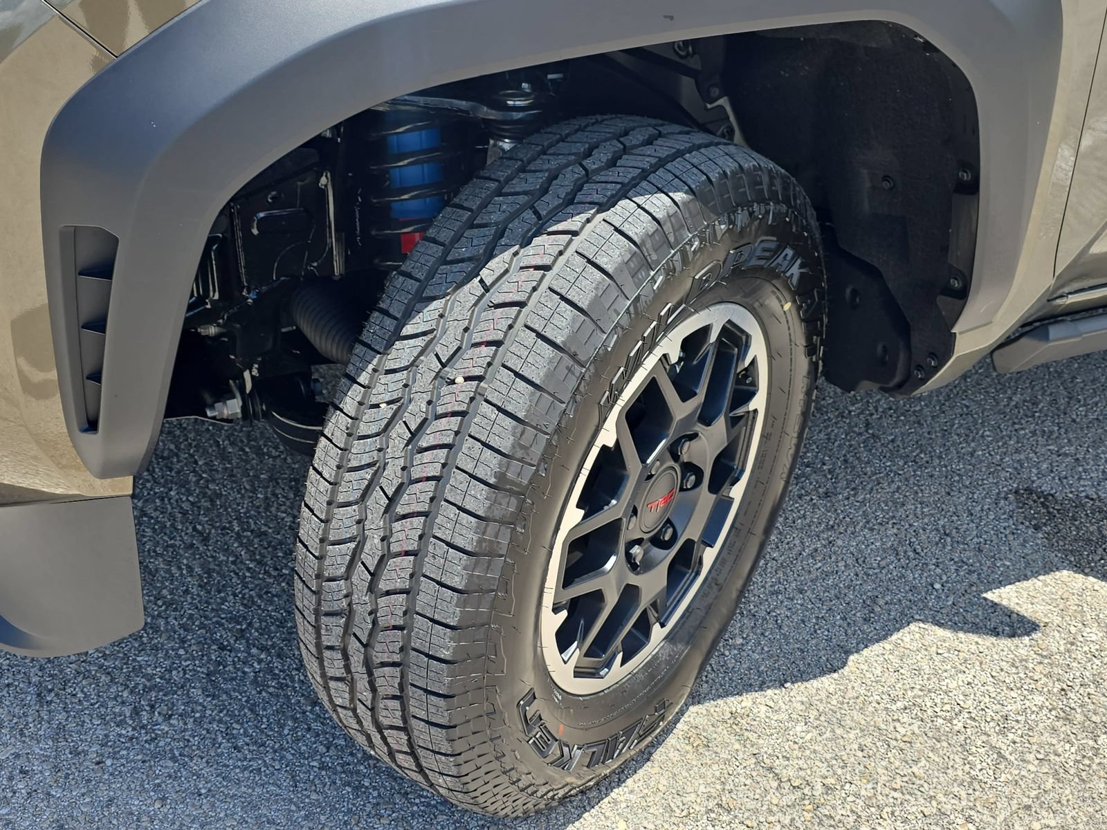 New 2026 Toyota Tacoma TRD Off-Road AWD/4WD image 33