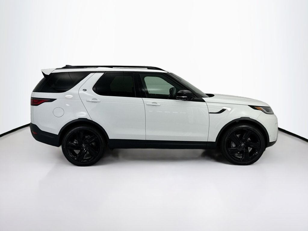 New 2026 Land Rover Discovery S AWD/4WD image 4