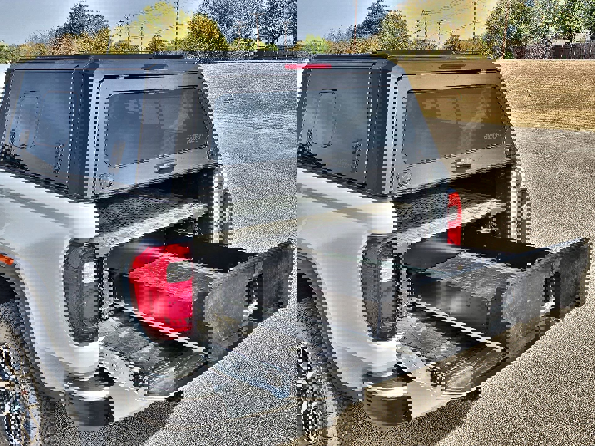 Used 2024 GMC Canyon AT4X image 24