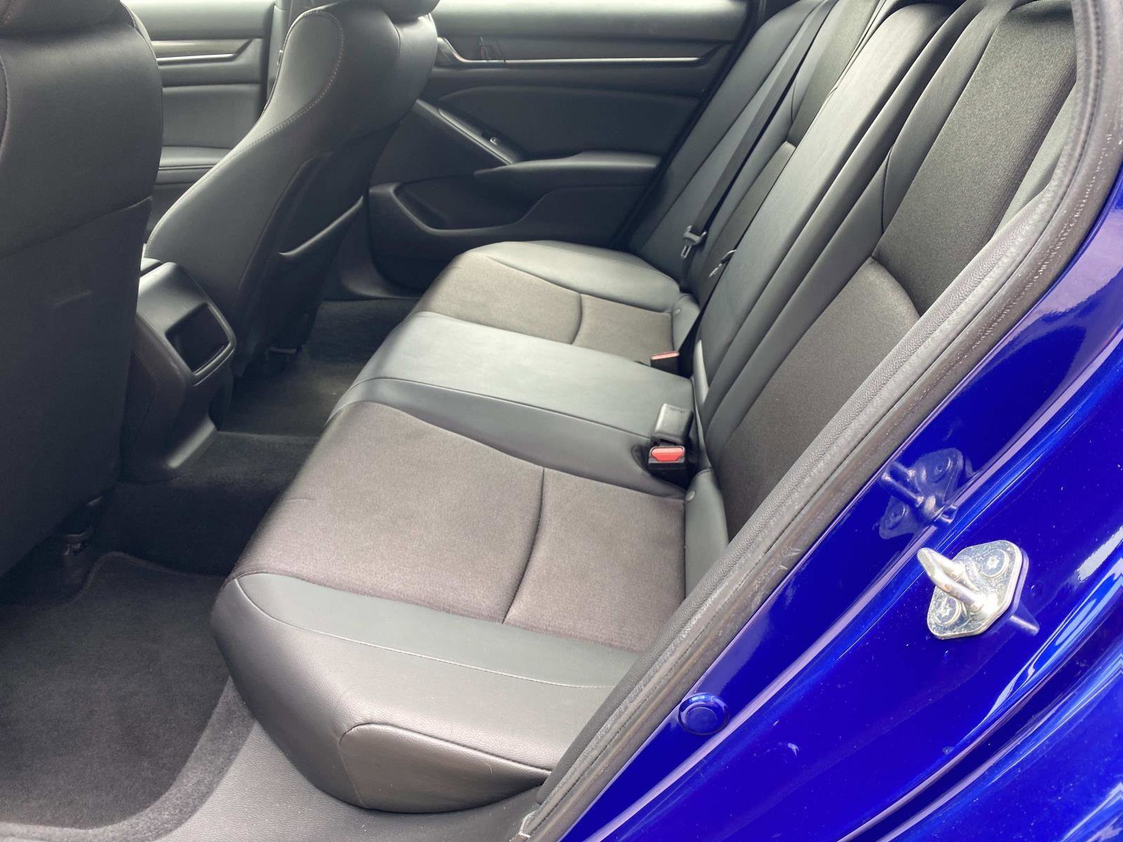 Used 2020 Honda Accord Sport image 18