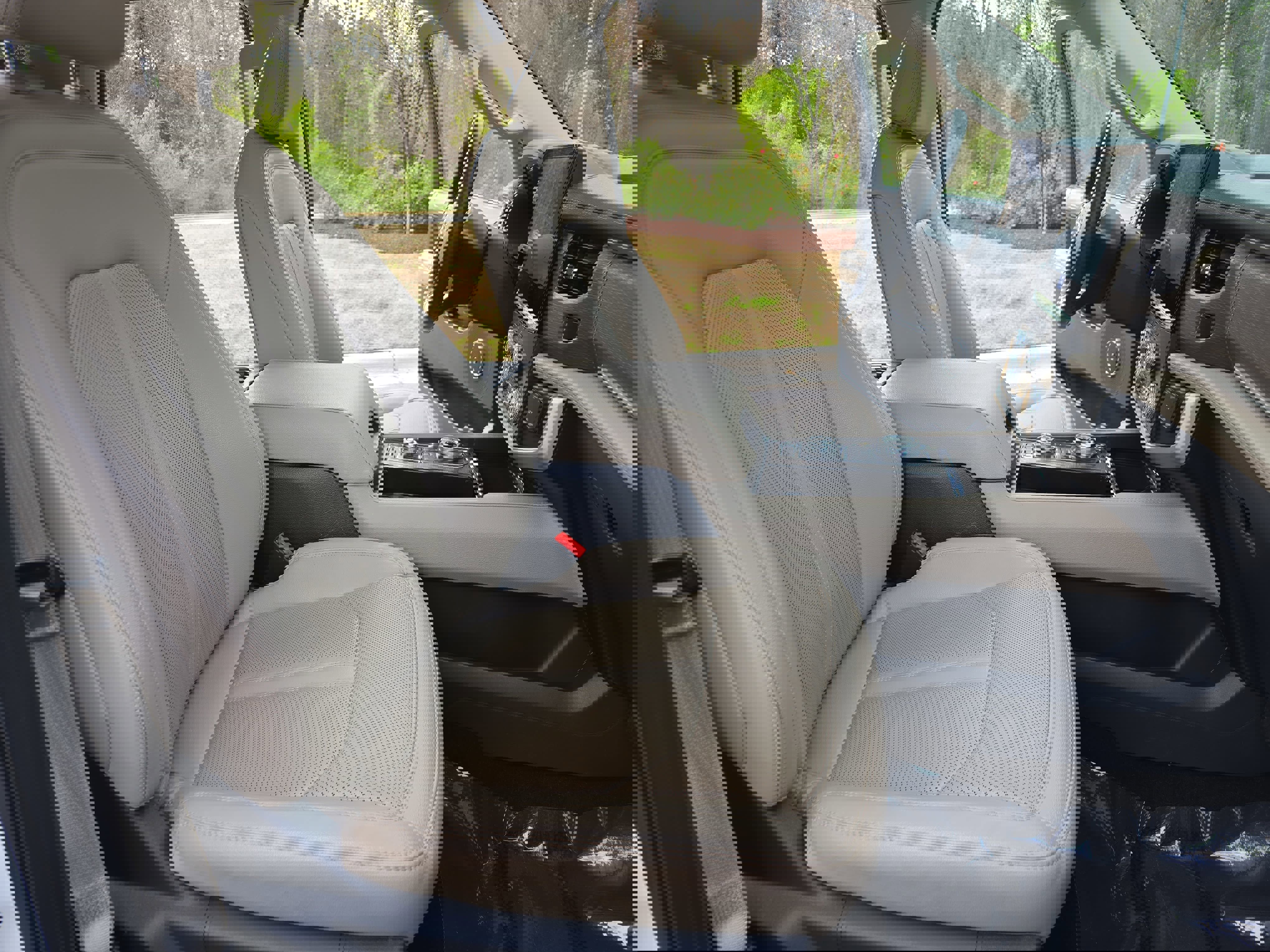 Used 2023 Ford Expedition Max Limited image 10