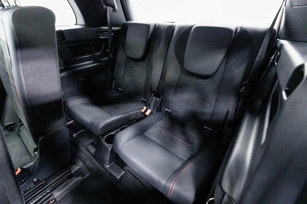 Used 2024 Mercedes-Benz EQB 300 4MATIC image 24