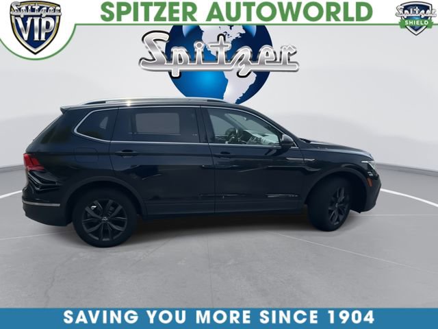 Used 2022 Volkswagen Tiguan SE w/ Panoramic Sunroof Package AWD/4WD image 10
