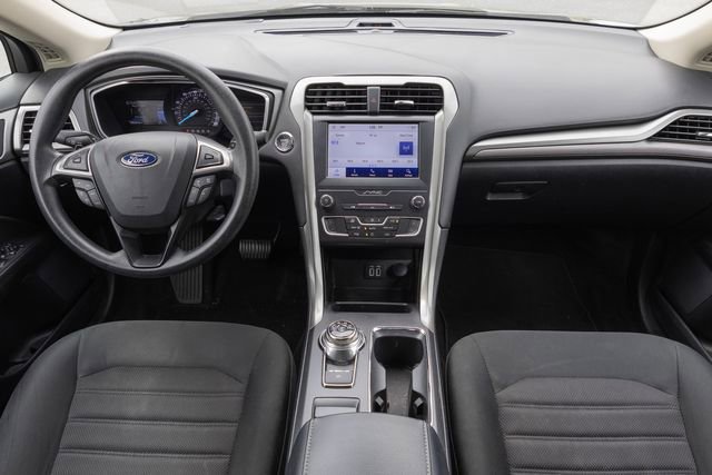 Used 2019 Ford Fusion SE image 22