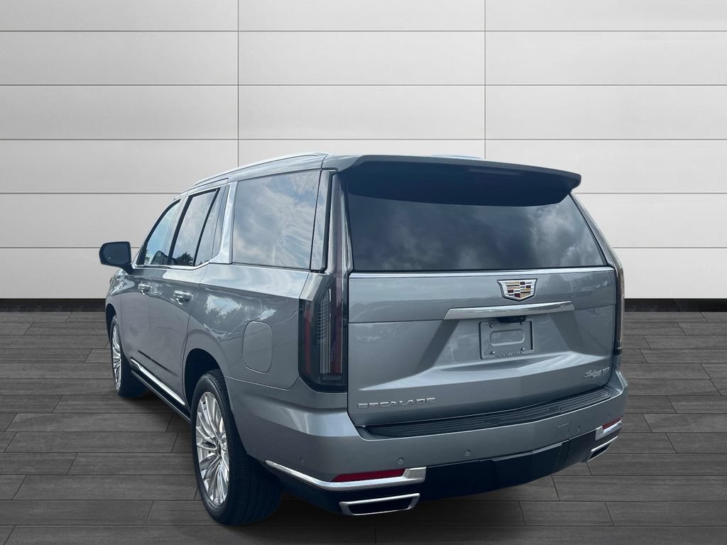 Certified 2025 Cadillac Escalade Premium Luxury w/ Touring Package AWD/4WD image 4