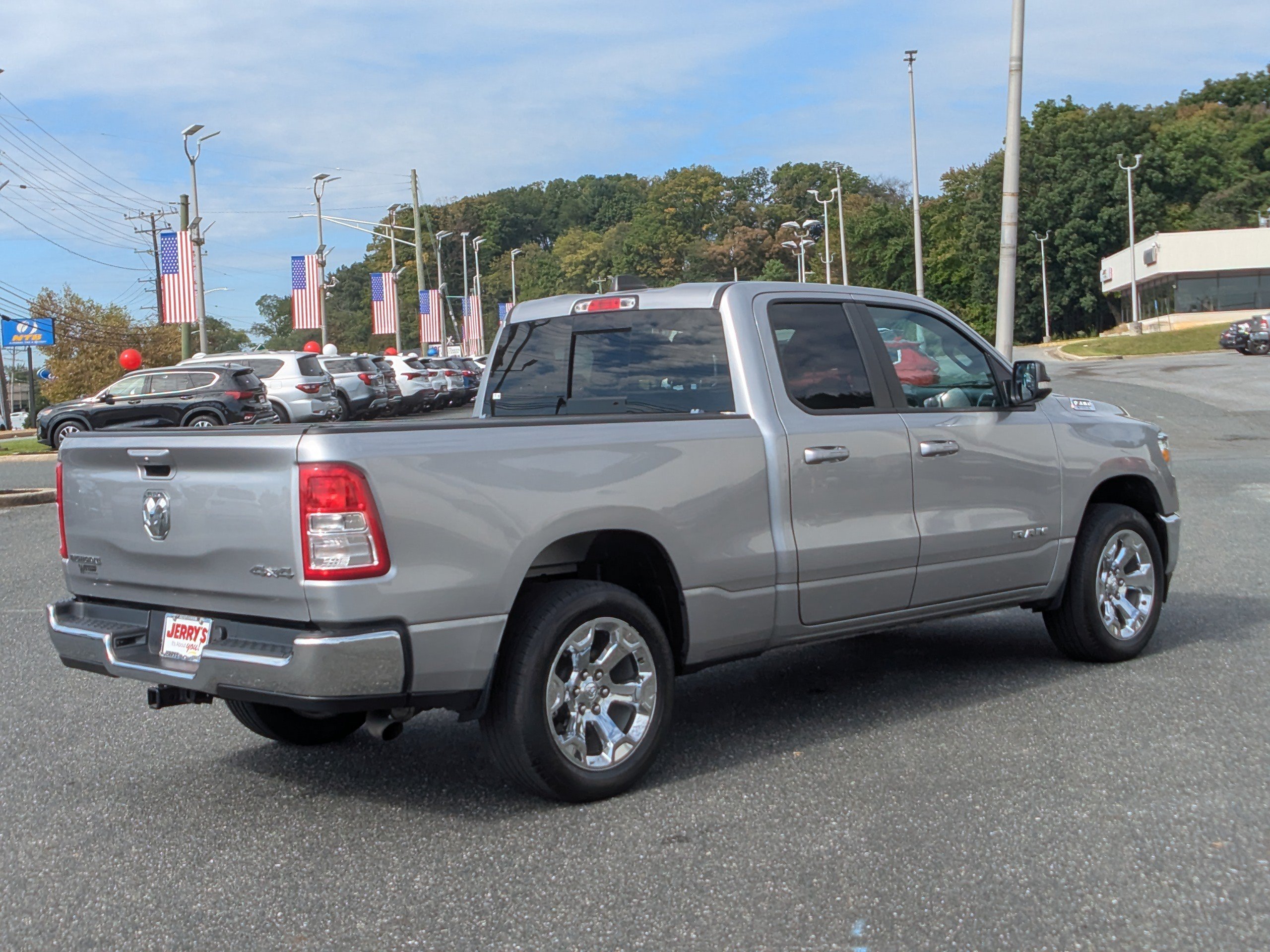 Used 2022 RAM 1500 Big Horn AWD/4WD image 9